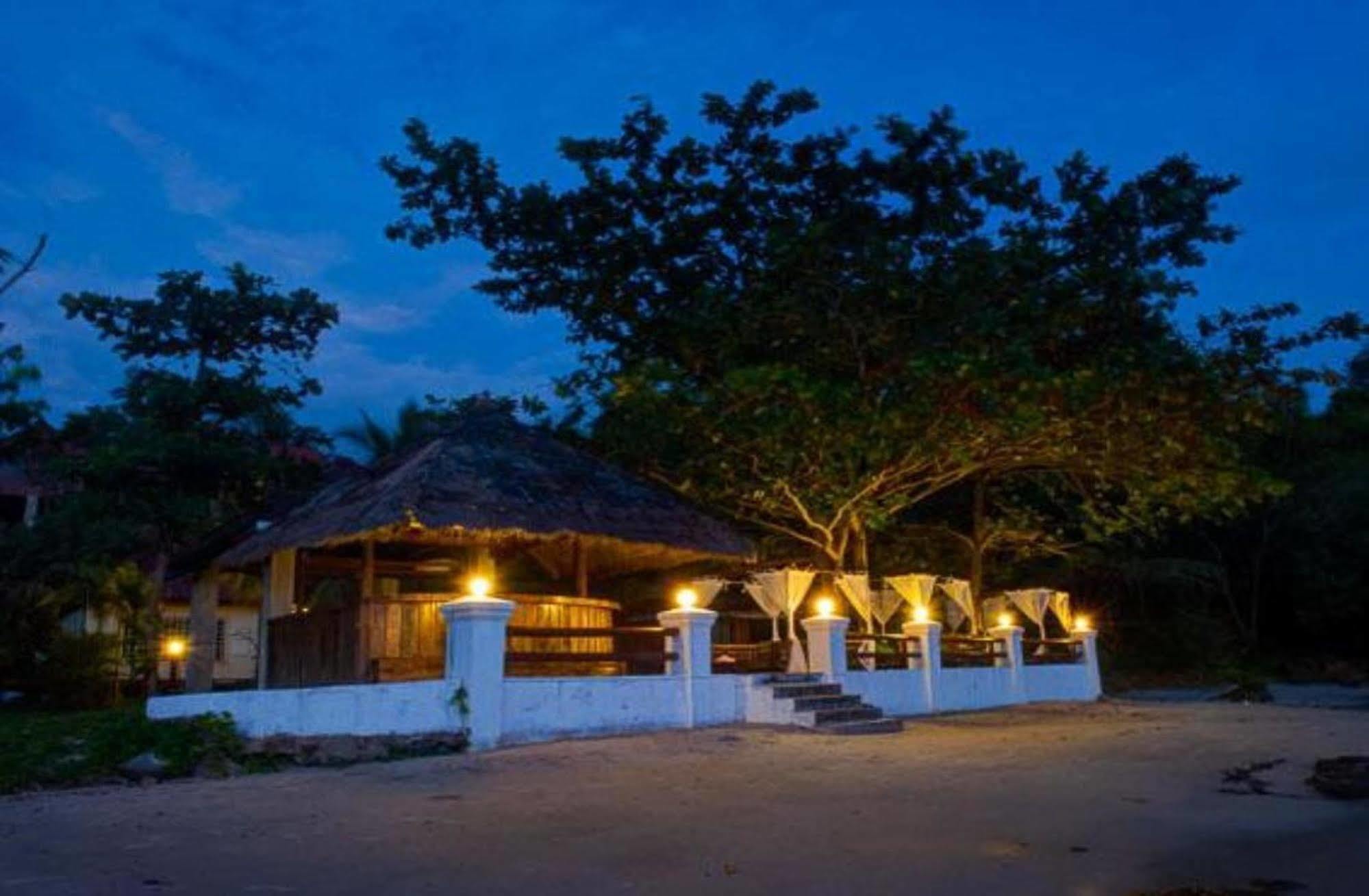 Malibu Bungalows Sihanoukville Extérieur photo